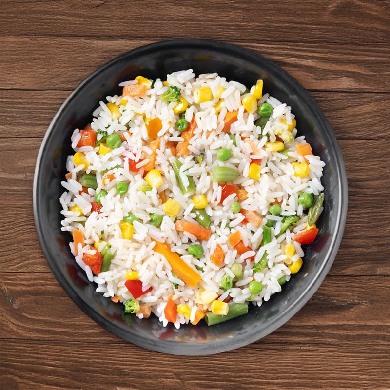 Plato con arroz con verduras